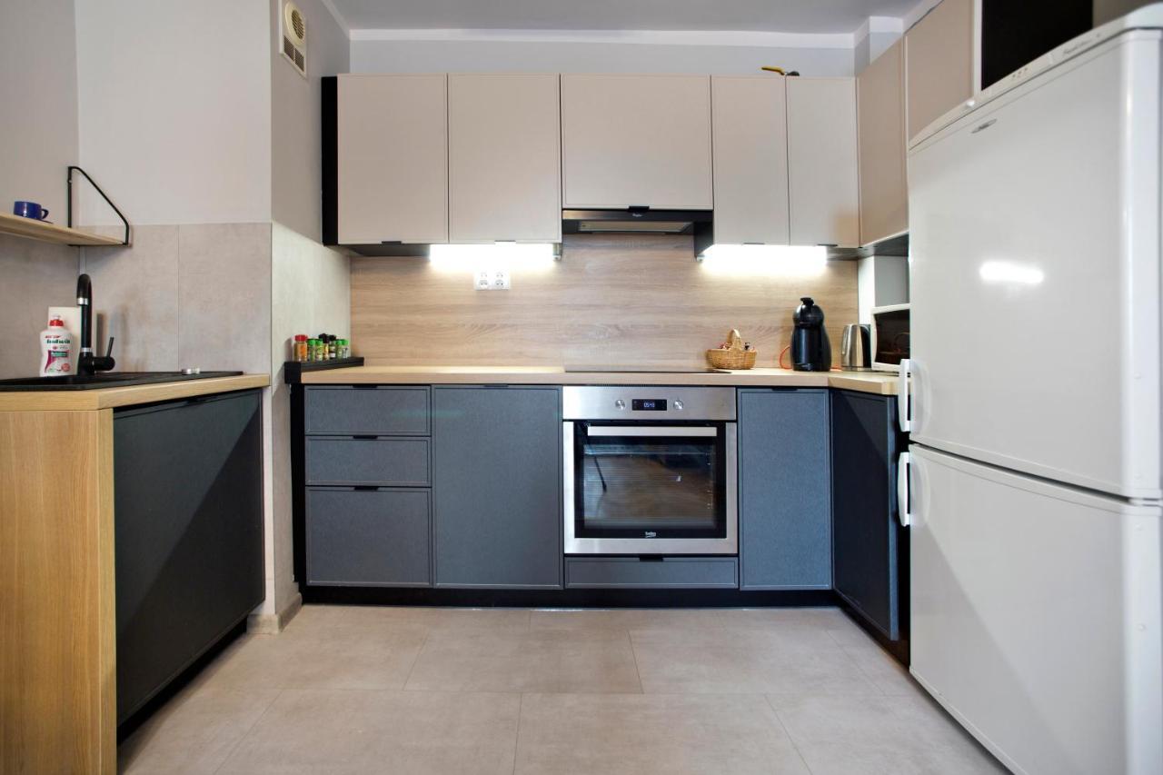 Hala Mirowska Apartments Varsovie Extérieur photo